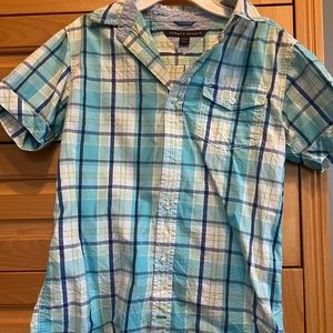 Boys Tommy Hilfiger size large (16/18) plaid shirt
